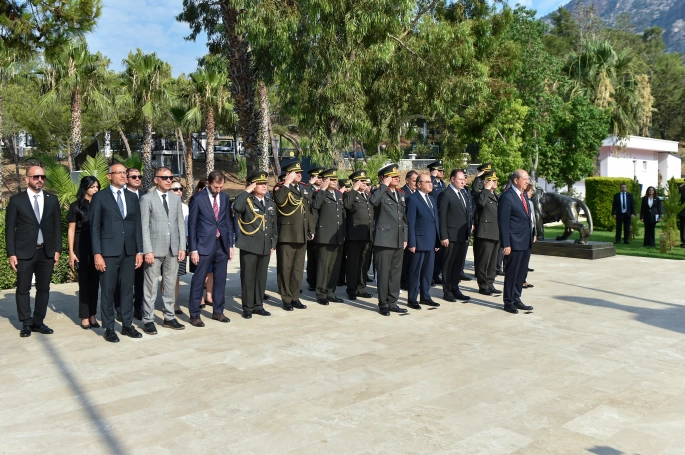  “15 Temmuz Demokrasi ve Milli Birlik Günü” anma etkinlikleri kapsamında Boğaz Şehitliği’nde tören düzenlendi