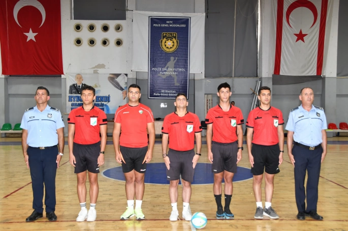 3. Eybil Efendi Polis Salon Futbol Turnuvası bugün tamamlandı
