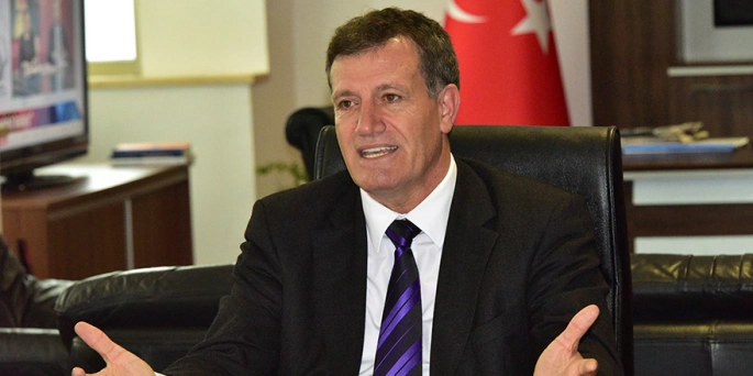 Arıklı’dan sığınak eleştirilerine sert tepki: Beyinleri yok ama espiri ve fikir had safhada