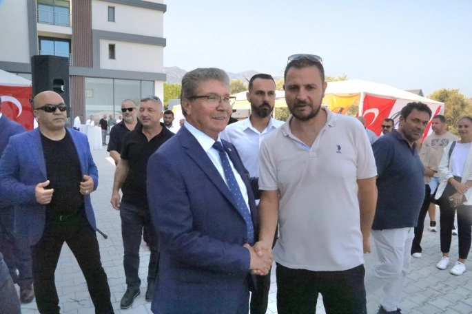 Başbakan Ünal Üstel, Girne doğu çevre yolu 1. Etap Yol Yapımı Başlama Törenine Katıldı