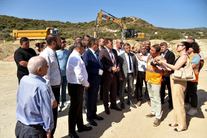 Başbakan Ünal Üstel Kayalar ayrımı-Sadrazamköy yolunda incelemelerde bulundu