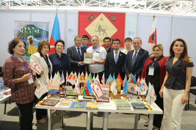 Başbakan Üstel, Türk Dünyası Ticaret Fuarı’nda