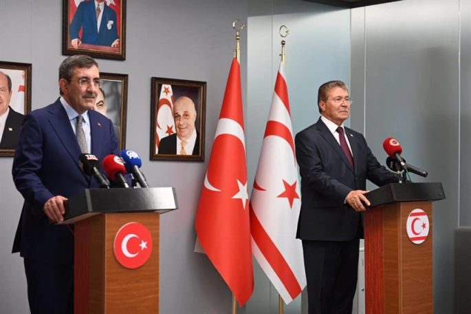 Başbakan Üstel, Yılmaz ile ortak basın toplantısında konuştu