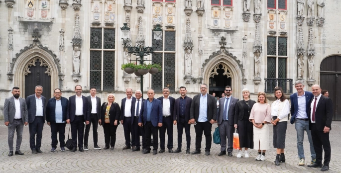 Brüksel’deki KTBB Heyeti’nden Brugge Belediyesi’ne ziyaret