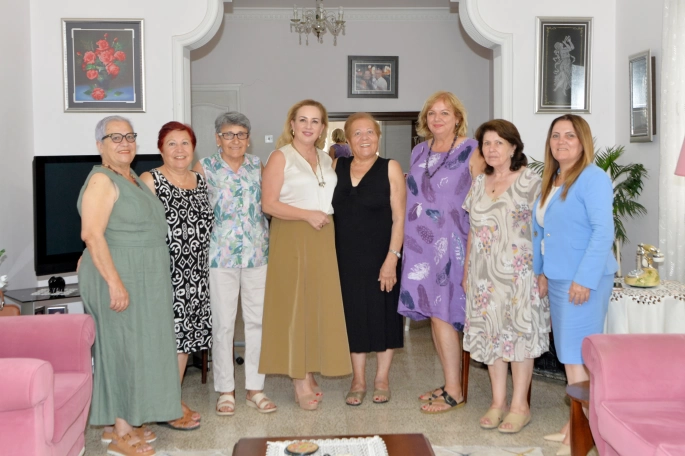  Cumhurbaşkanı Ersin Tatar’ın eşi Sibel Tatar, Güzelyurt ve Lefke’deki kadın örgütlerini ziyaret etti