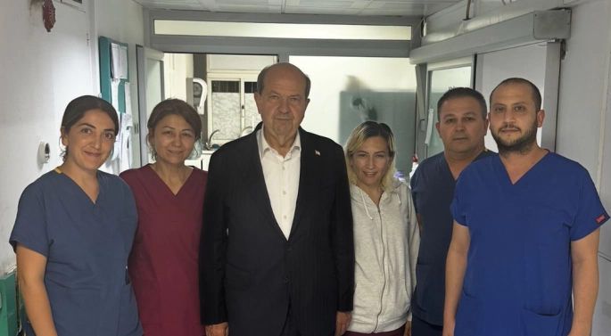 Cumhurbaşkanı Ersin Tatar, TEKNOFEST’te yaralananlarla ilgili bilgi aldı