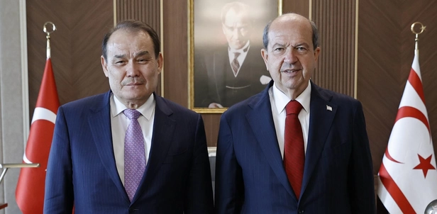  Cumhurbaşkanı Tatar, Türk Yatırım Fonu Başkanı Amreyev'i kabul etti