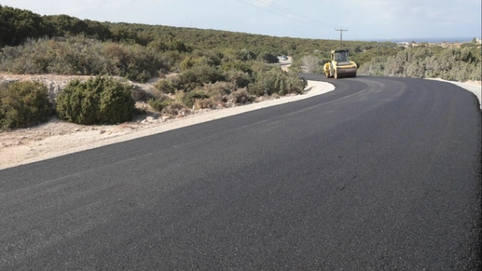 Dipkarpaz-Zaferburnu Yolu bugünden itibaren 14.00–20.00 saatler arası trafiğe kapatılıyor