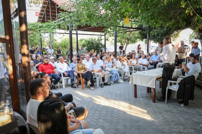Erhürman’a Doğanköy’de yoğun ilgi:  “Hiç kimse bu halkı yok sayamayacak, görmezden gelemeyecek”