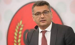 Erhürman: “Çare değişimdir”