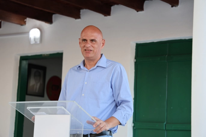 Erhürman: Ekim’den sonra gülüşlerimiz çoğalacak: Çocuklarımızın yüzü gülecek, geleceğimiz aydınlanacak