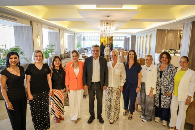 Erhürman, GİKAD’ı ziyaret etti
