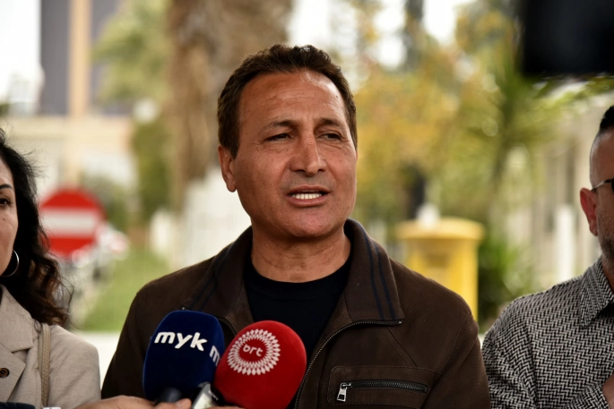 Gökçebel: “Ekmeği çalıyorlar, gençlerin geleceğini çalıyorlar
