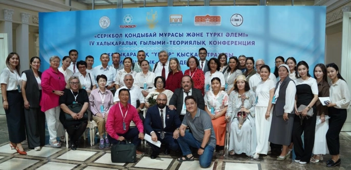 KKTC’yi Aktau’daki uluslararası sempozyumda Ahmet Ömerağa Albayrak temsil etti