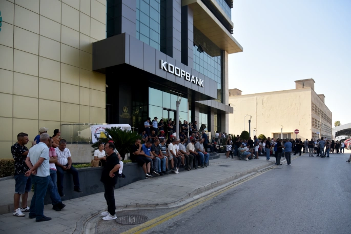 KOOP-SEN’in grevi sekizinci gününde devam ediyor