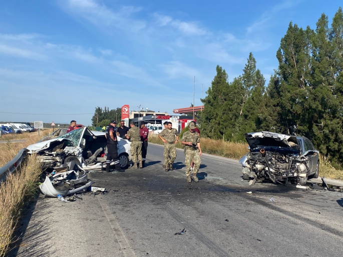 Lefkoşa İskele anayolunda trafik kazası: 2 ağır yaralı