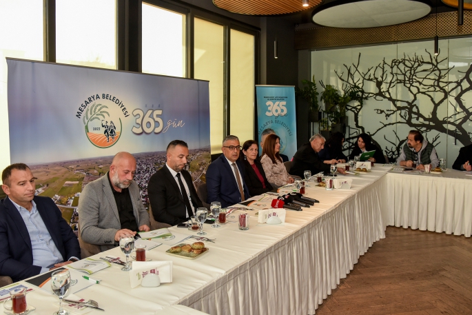  Mesarya Belediye Başkanı Latif basın toplantısı düzenleyerek belediyenin bir yıllık çalışmalarını değerlendirdi