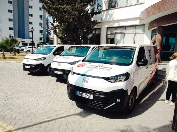 Mobil Göç Araçları Kaymakamlıklara Teslim Edildi