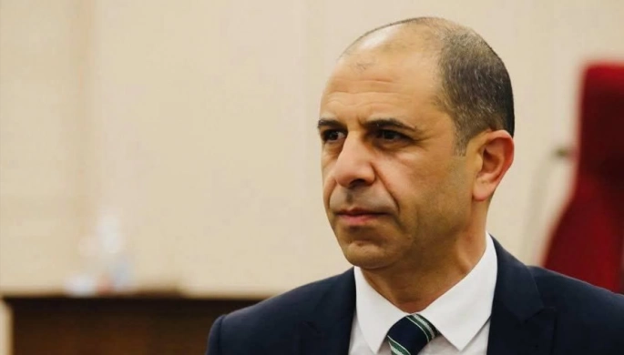 Özersay: “Bedelli askerlik yasası Meclis kapanmadan çıkmalı”