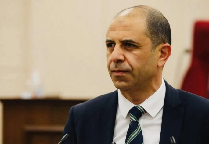 Özersay: “Bu bir yargı süreci değil, siyasi operasyondur”