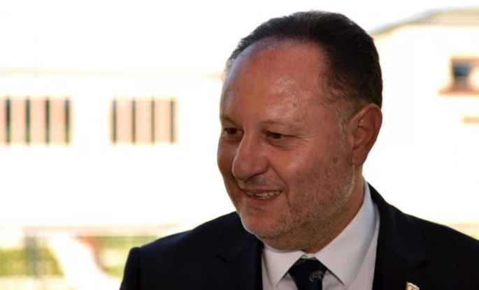 Öztürkler: “Kuzey Kıbrıs Türk Cumhuriyeti’nin kalbi artık bu muazzam binada atacak”