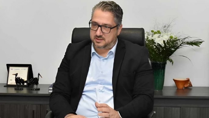 Şenkul, vatandaşlık konusunda ki çelişkiye tekki gösterdi!