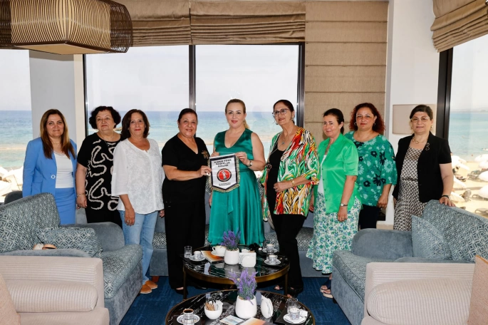 Sibel Tatar, Kıbrıs Kadın Örgütleri Ağına bağlı derneklerin ziyaretlerine Mağusa’dan başladı