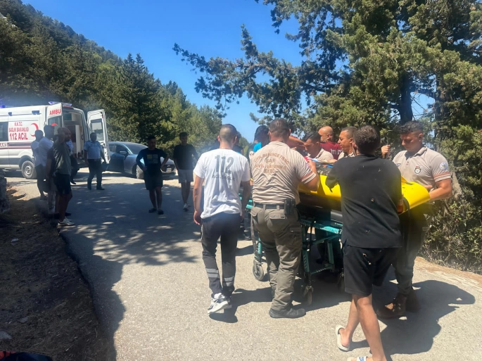 St. Hilarion bölgesinde araçla uçuruma düşen sürücü kurtarıldı