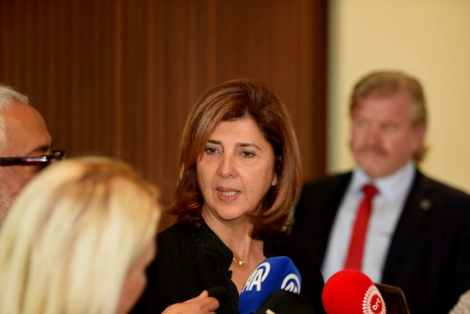 Tatar- Holguin görüşmesi tamamlandı… Holguin, yarın Hristodulidis ve ticaret odalarıyla görüşecek