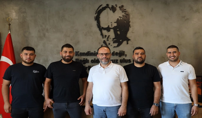 Topçuköy Bal Ve Arıcılık Derneği İskele Belediyesi'ni Ziyaret Etti