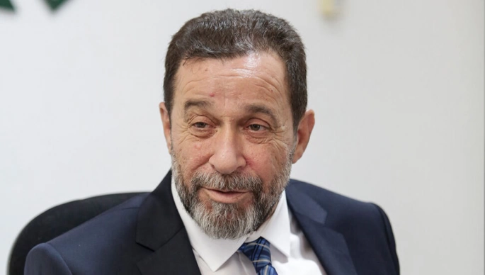 “TÜRKİYE, ADADAKİ İKİ DEVLETİ TANIMAYA HAZIR TEK ÜLKE OLDUĞUNU BELİRTMELİ”