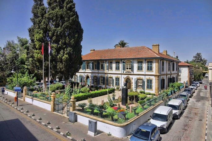 Vakıflar ve Din İşleri Dairesi Emekliler Derneği: “Vakıflar emeklilerine maaş ödeyemez duruma düşürüldü”