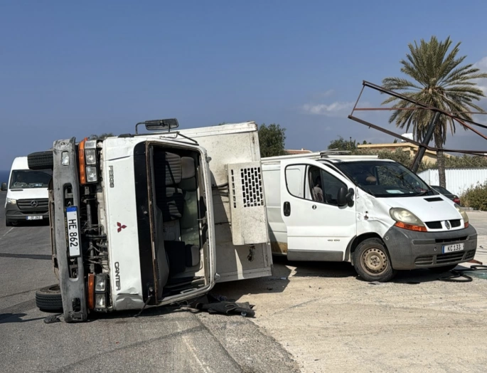 Yenierenköy-Dipkarpaz anayolunda trafik kazası