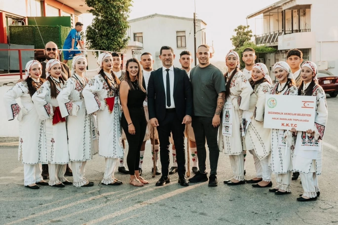 Zerdali Festivali Coşkuyla Tamamlandı: Çatalköy-Esentepe Halkı Birlikte Eğlendi